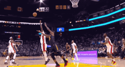 彩经网双色球基本走势图-巴特勒赛季报销后交易？！大JB笑了！库里想哭！最新回应来了！