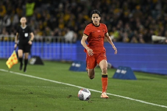 彩经网官网首页-陈巧珠带伤回归合练,唐佳丽单练恢复|中国女足|亚洲杯|女足亚洲杯|1/4决赛|北青体育_新浪体育_新浪新闻